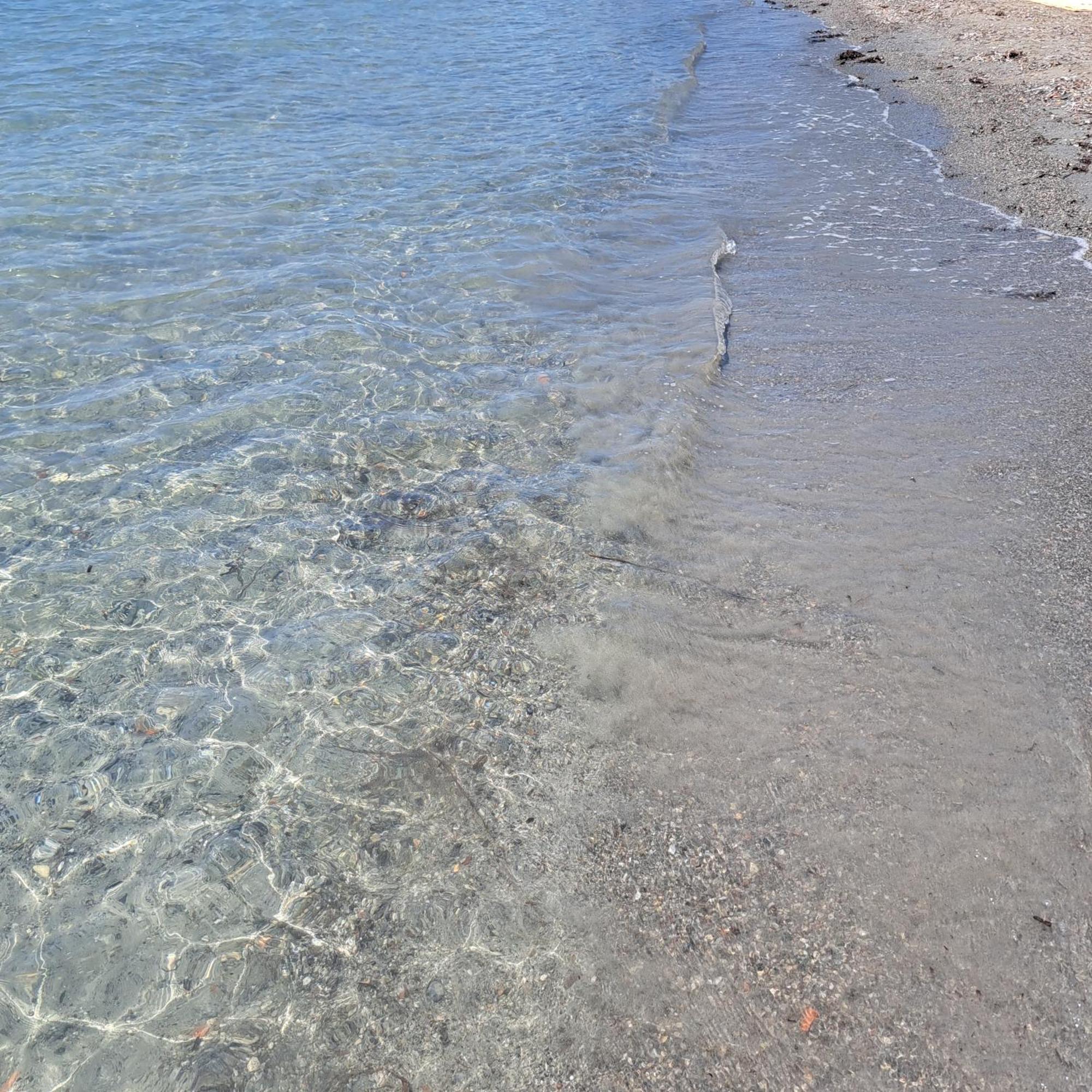 Ξενώνας Vasiliki Vathí Exterior foto